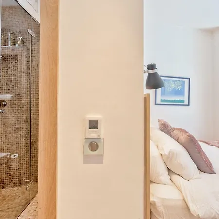 Apartment Leonard